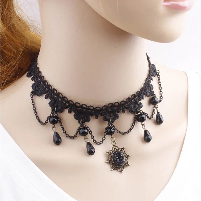 Lady Chokers Leaf Tassel Women Neck Jewelry Accessory Girl Lace Gothic Vintage Sexy Fashion Velvet Rose Beads Flower Necklace