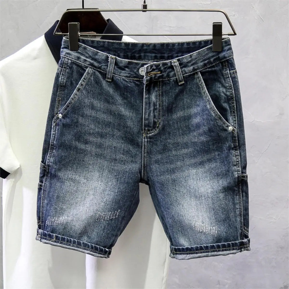 2025 New Denim Men's Slim-fitting Fashion Scratched Pants Trendy Brand Heavy Washed Five-point Pants Jeans Shorts for Man