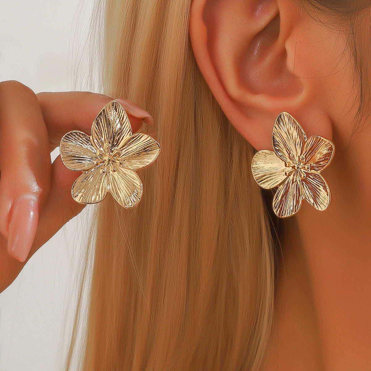 Uworld Hypoallergenic Fashion Vintage Flower Earrings Premium Alloy Women's Party Earrings женск