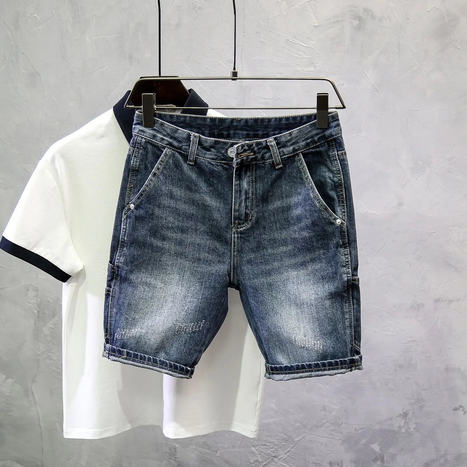 2025 New Denim Men's Slim-fitting Fashion Scratched Pants Trendy Brand Heavy Washed Five-point Pants Jeans Shorts for Man