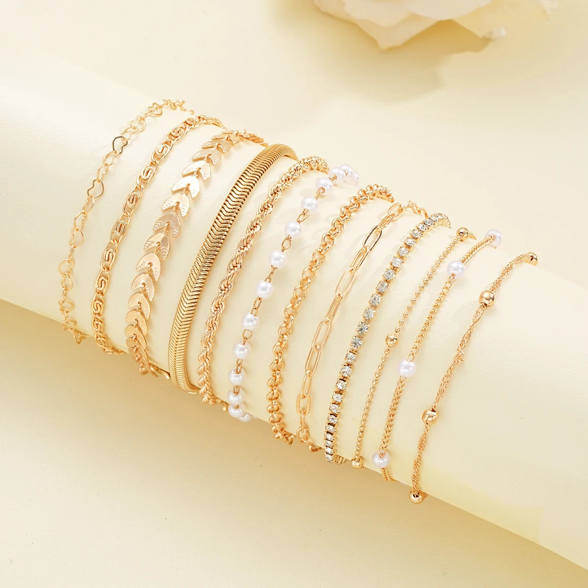 12Pcs Vintage Elegant Gold Color Bracelet Sets Simple Copper Metal Zircon Pearl Chain Bracelet Everyday Party Jewelry Gifts 2024
